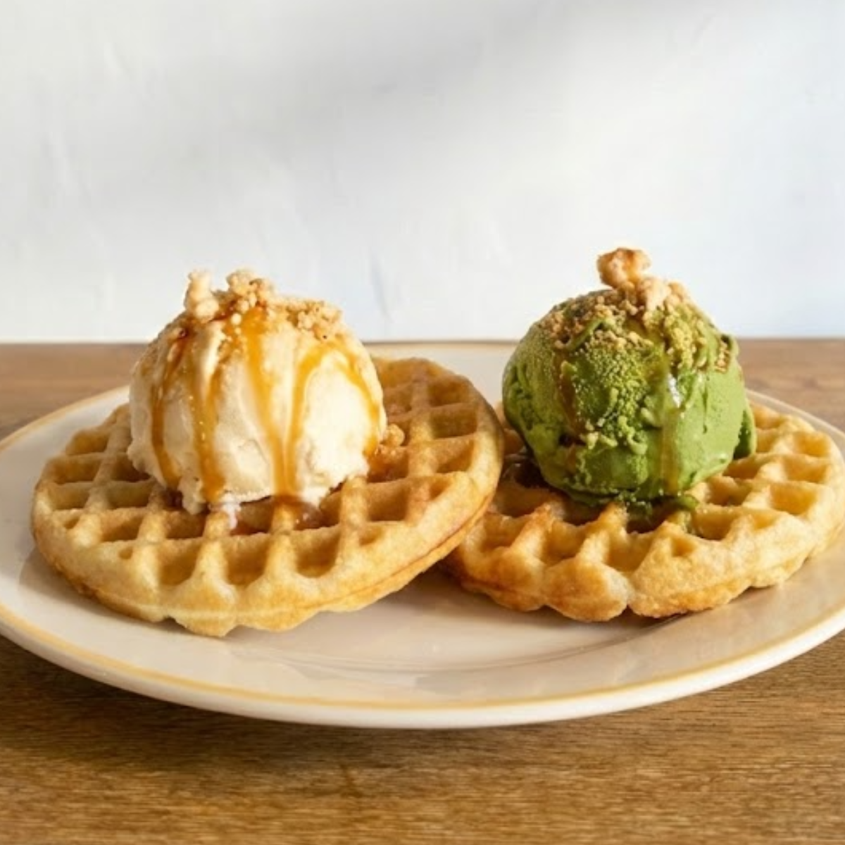 The Rice Creamery×NINZIA 「モチリッチ ワッフルアイスセット」